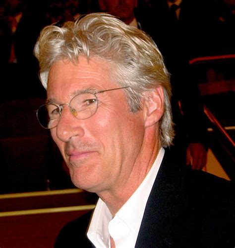 Richard Gere Biography, Age, Height, Wife, Net。